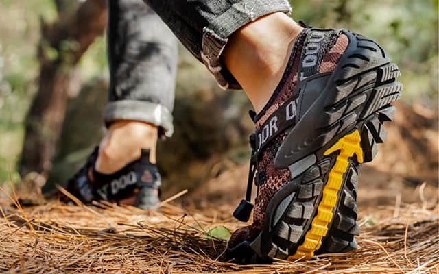 Amphibious hiking hot sale shoes