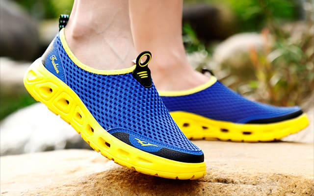 Thick sole water discount shoes